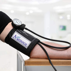 MEDVICE Manual Blood Pressure Cuff - Universal Size Aneroid Sphygmomanometer - Nurses BP Monitor - Best Adult BP Machine